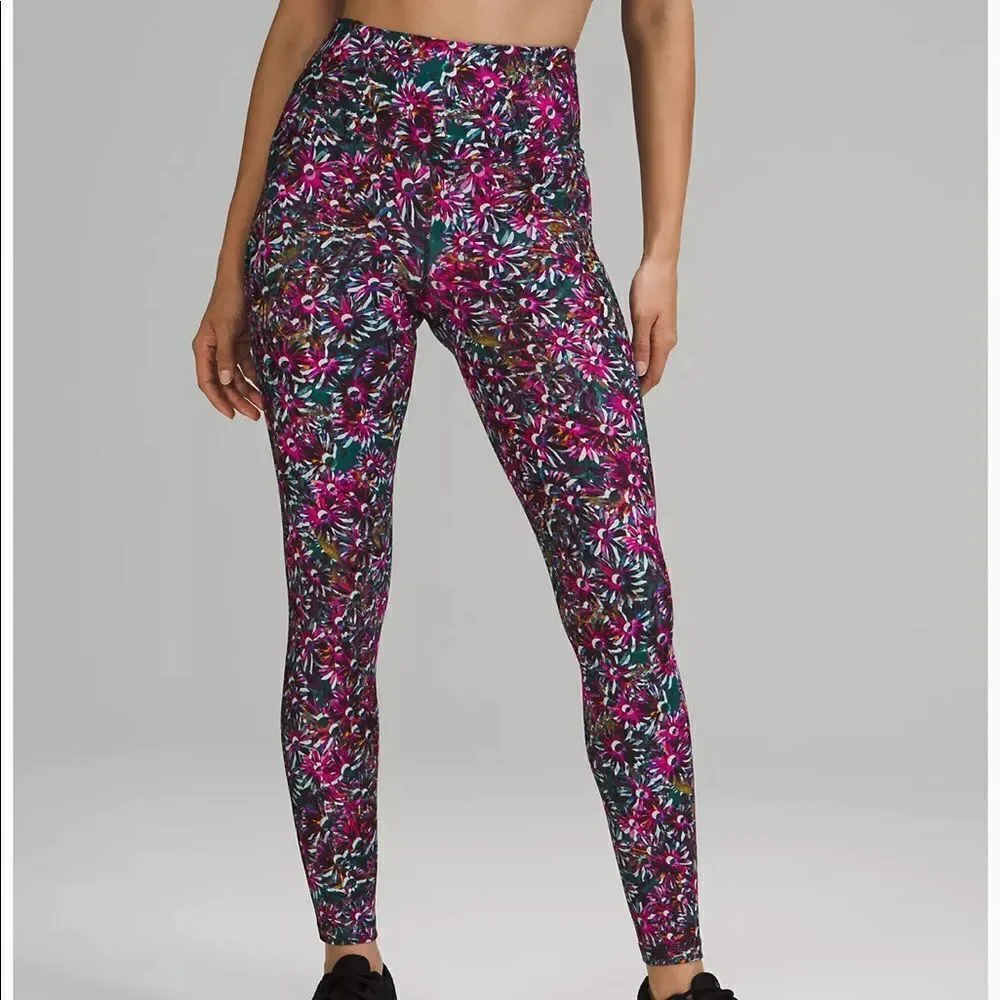 NWT New LULULEMON Base Pace HR High Rise Tight 28” Fleece Electric Floral FELM 8